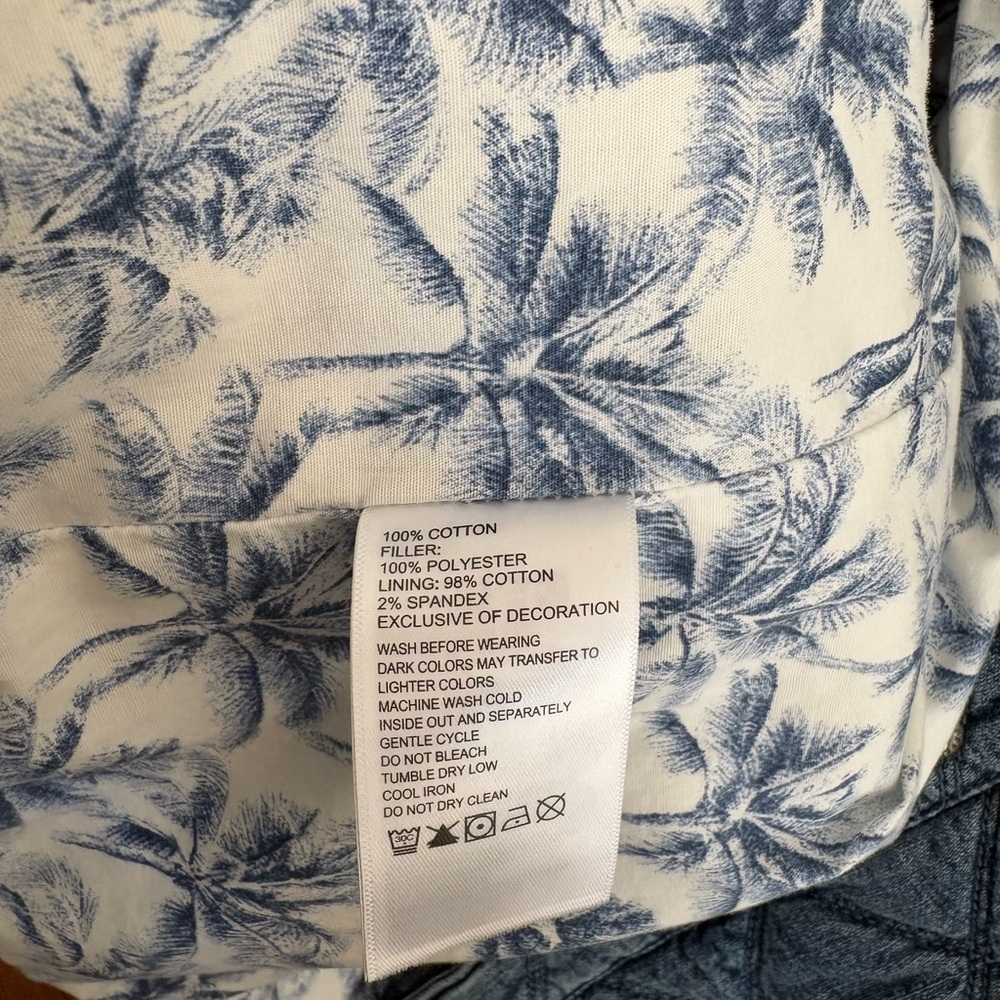 Tommy Bahama Blue Quilted Jacket - Picture 9 of 9